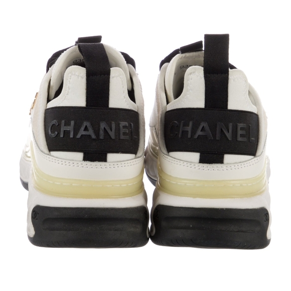 Authentic Like New Chanel Sneakers - Picture 4 of 6